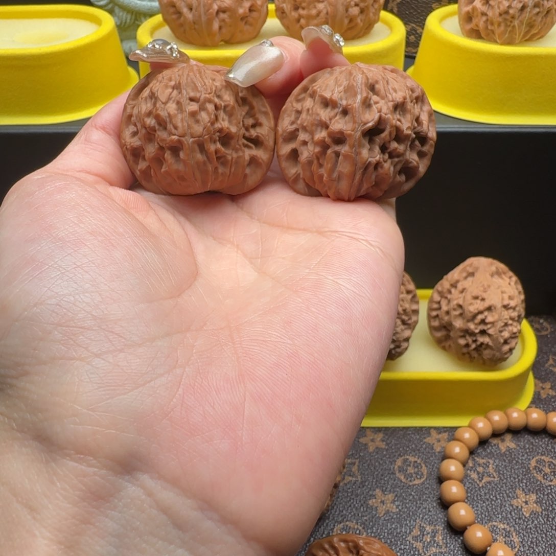 猴头核桃吊坠42磨盘