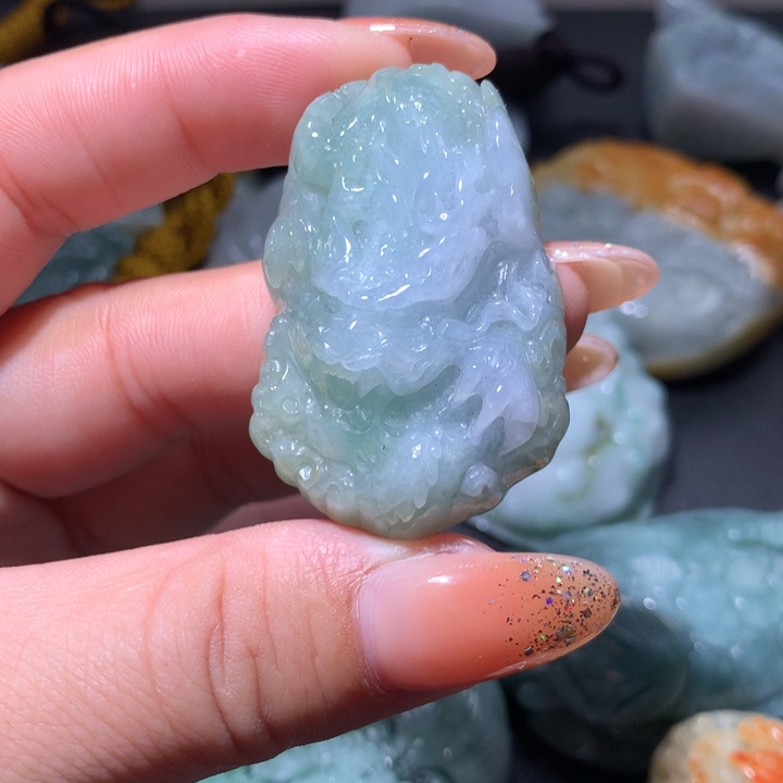 翡翠未镶嵌颈饰保真天然A货翡翠