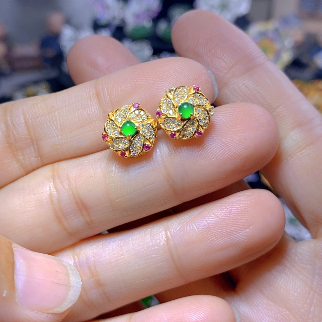翡翠耳钉银S925镶嵌天然翡翠 