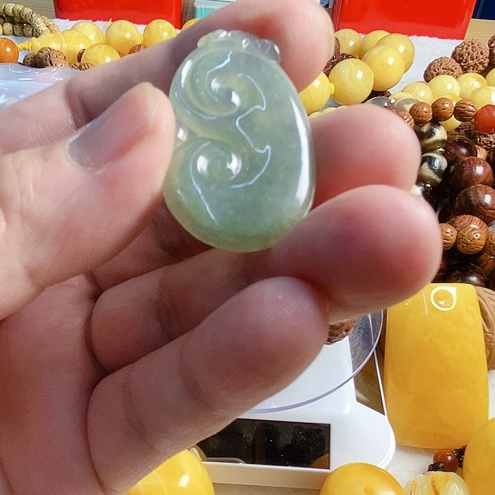 玛瑙/玉髓车挂未镶嵌黄****坊