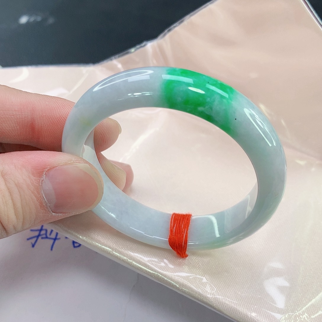 翡翠手镯未镶嵌042缅甸天然翡翠A货