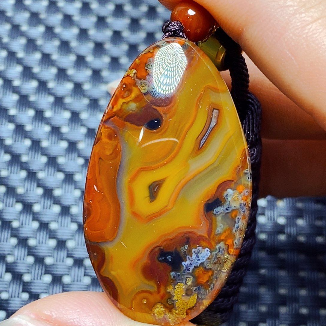 未镶嵌颈饰玛瑙/玉髓如**生