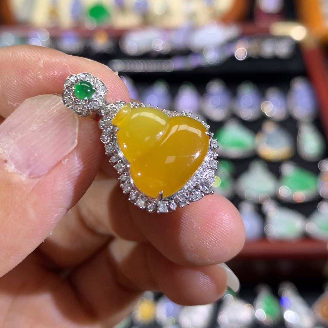 翡翠18K金镶嵌吊坠(不含链)