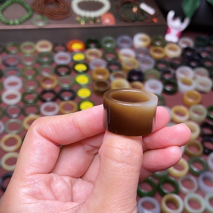 和田玉戒指未镶嵌18.3