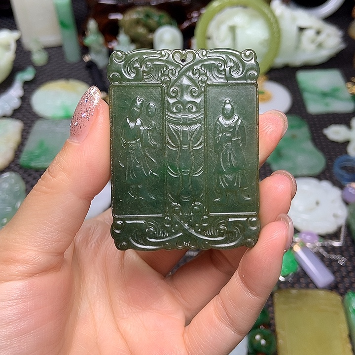 翡翠未镶嵌挂件清