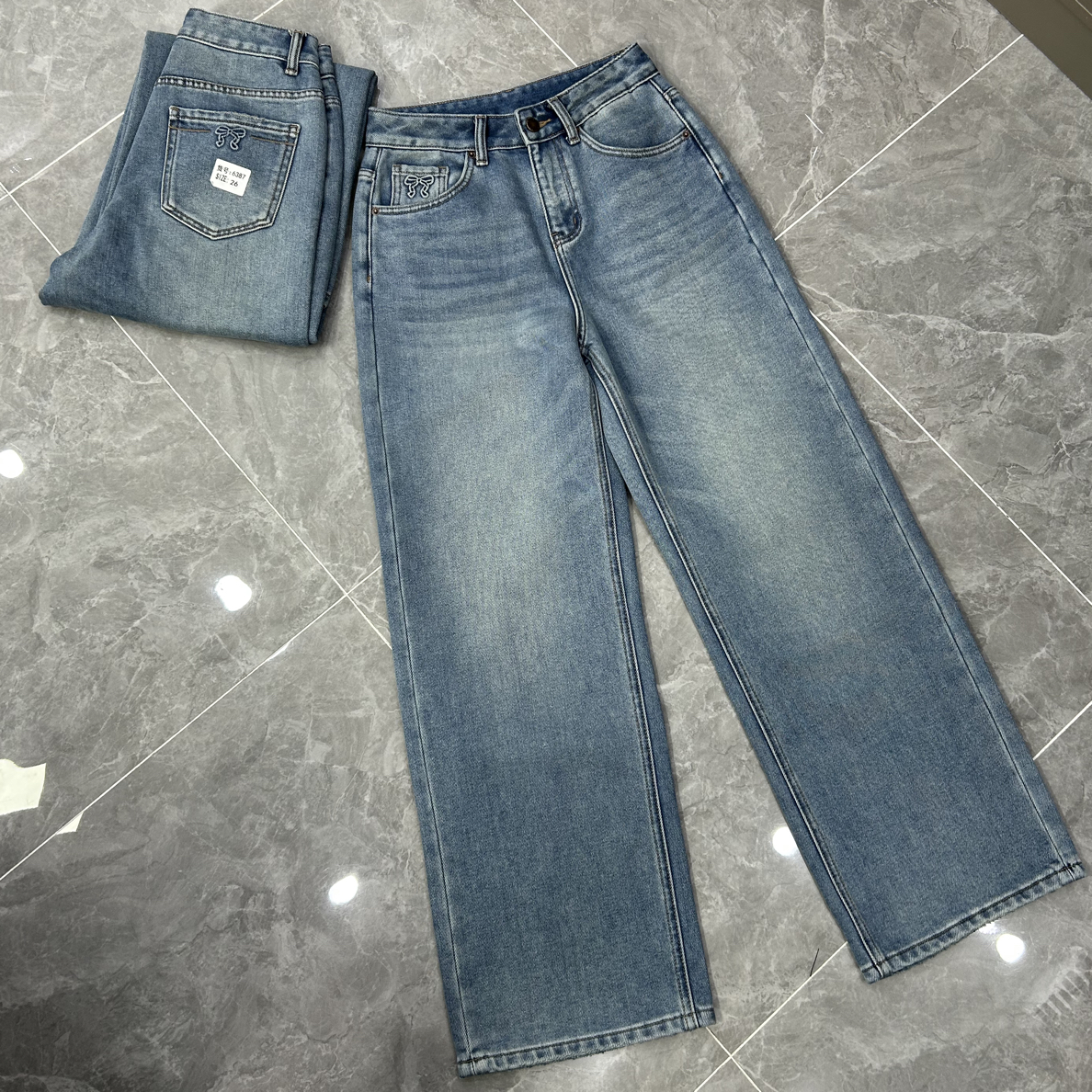【芸姐】6387欧货加绒高品质蝴蝶结钢印舒适反季色直筒裤牛仔裤