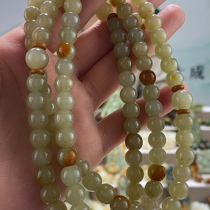 透闪石质玉手链未镶嵌