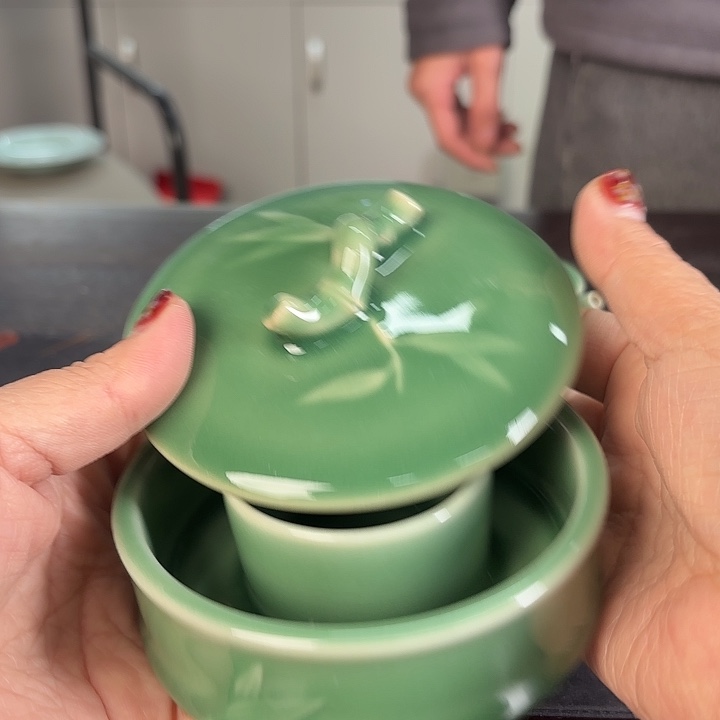龙泉云间青瓷小米茶器