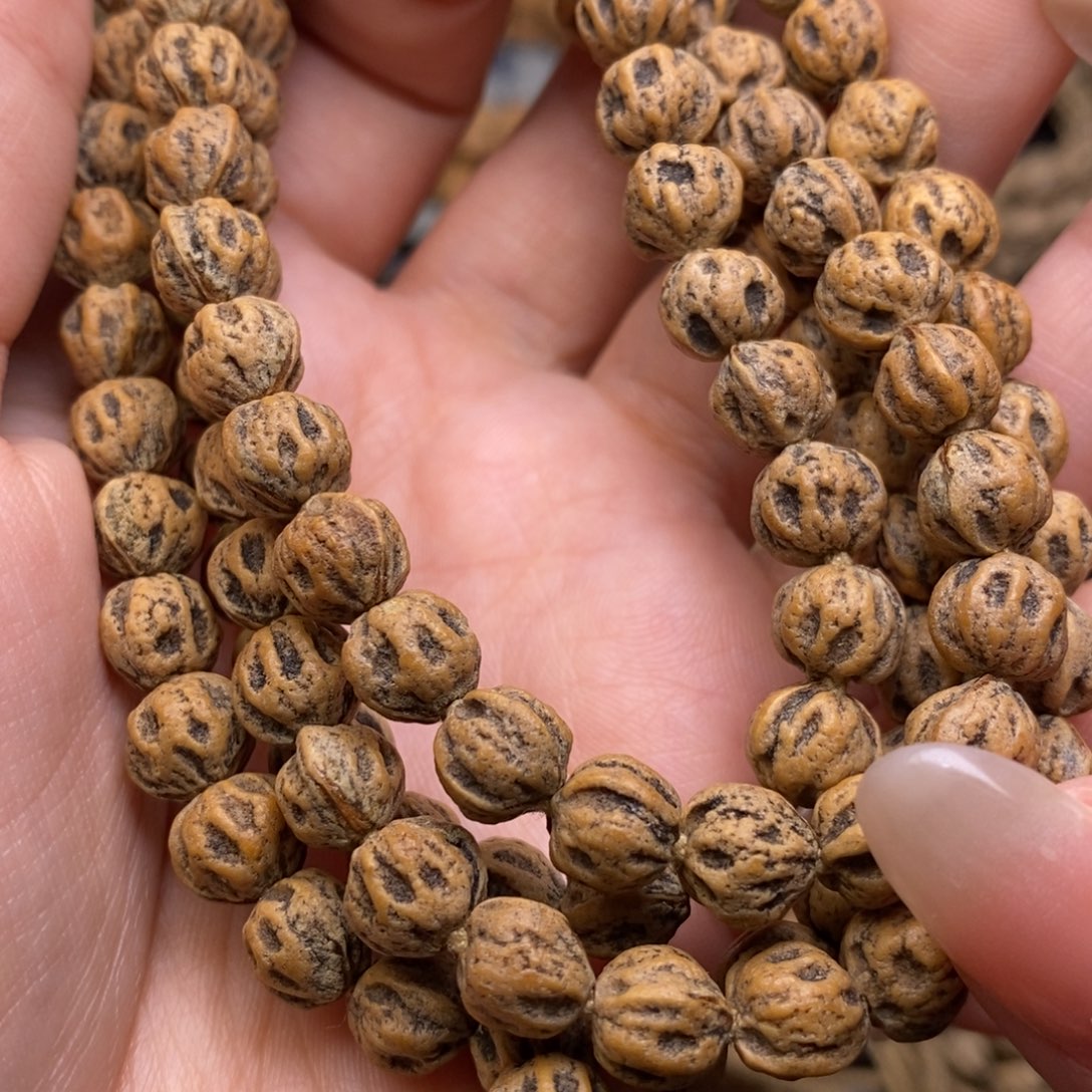 柏香籽/百香籽吊坠零***达