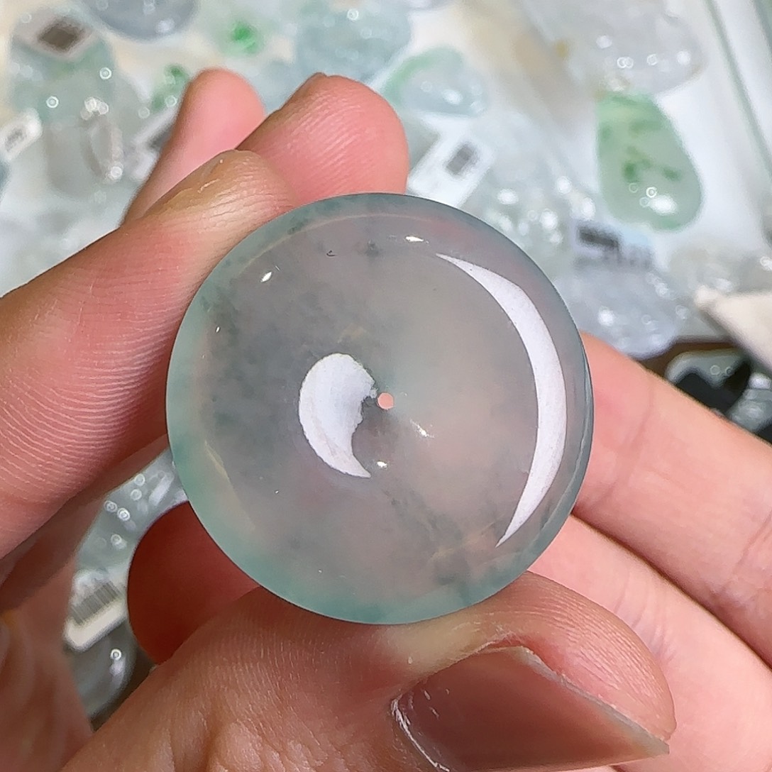 【闪购商品】翡翠未镶嵌吊坠(不含链)