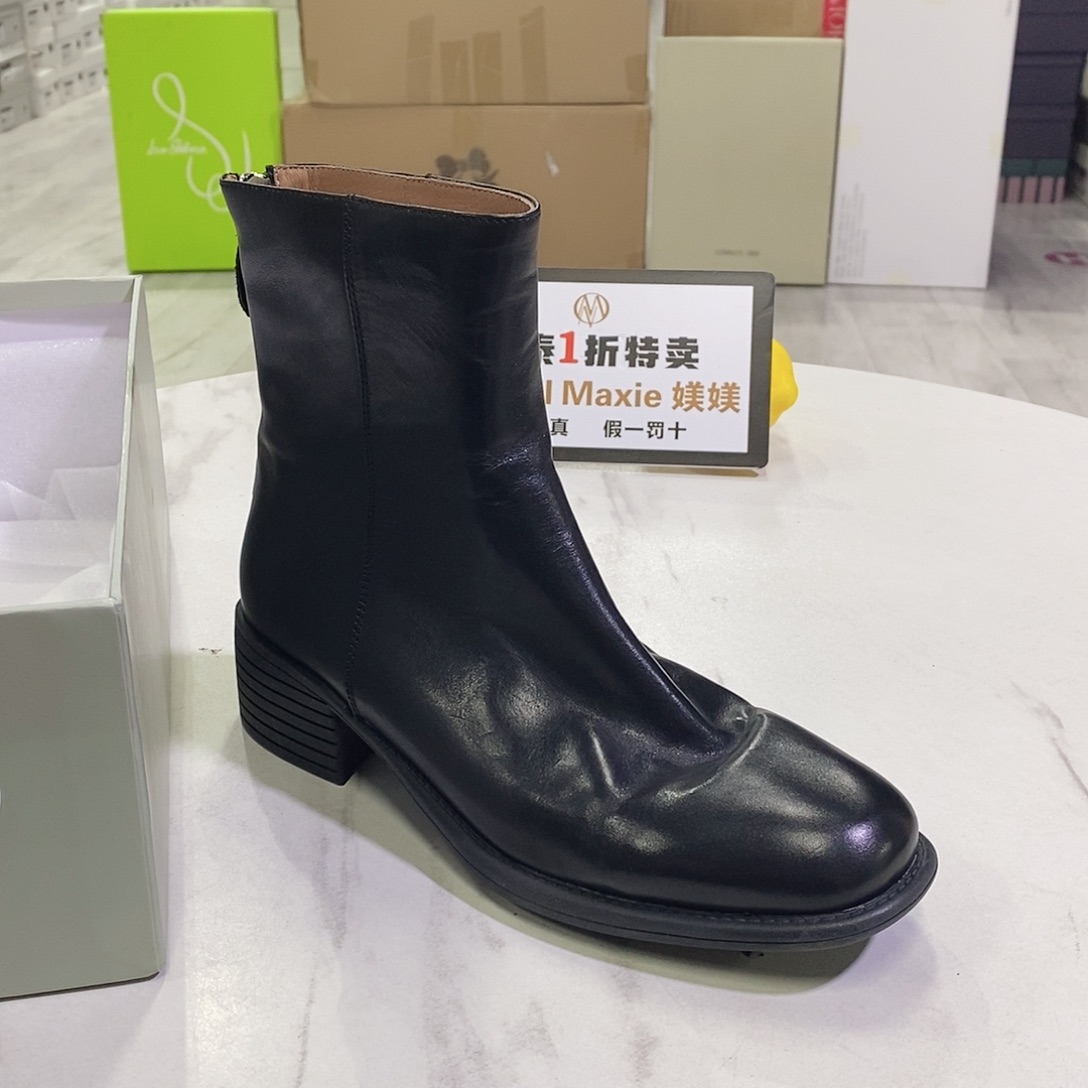 品牌女鞋孤品，以直播间为准，尺码36