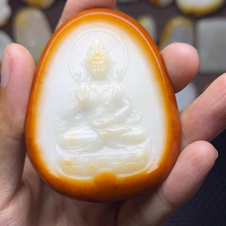 和田玉未镶嵌颈饰