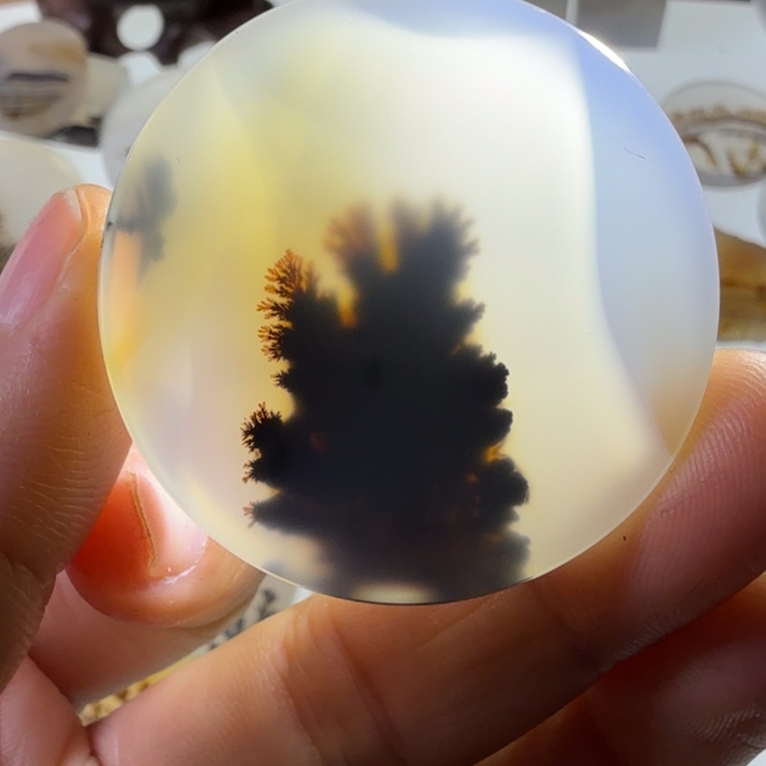 玛瑙/玉髓未镶嵌珠宝半成品
