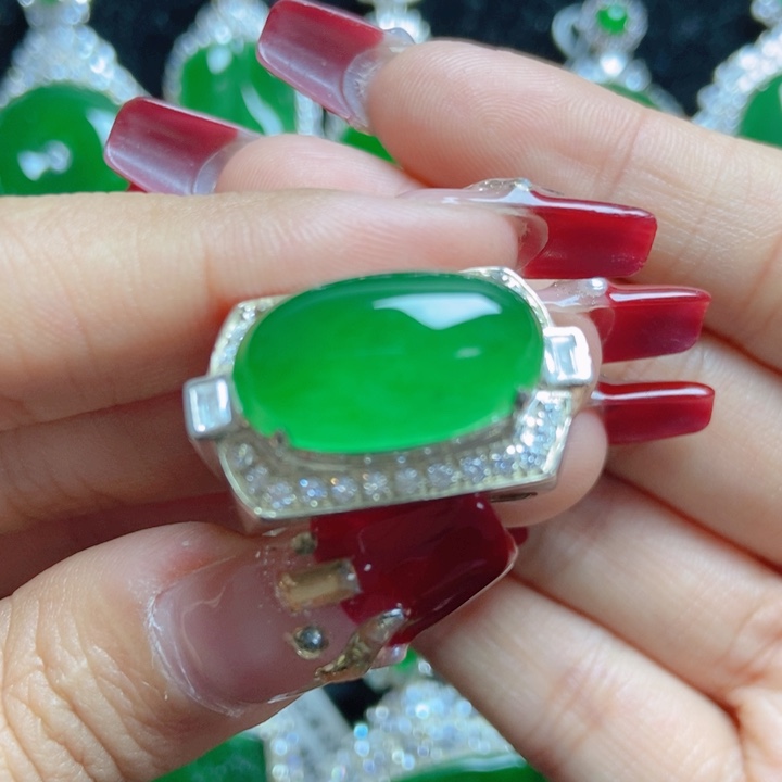 翡翠颈饰银S925镶嵌