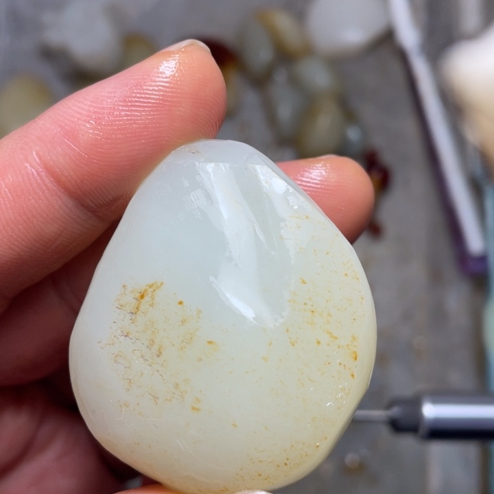 和田玉（子料）未镶嵌挂件