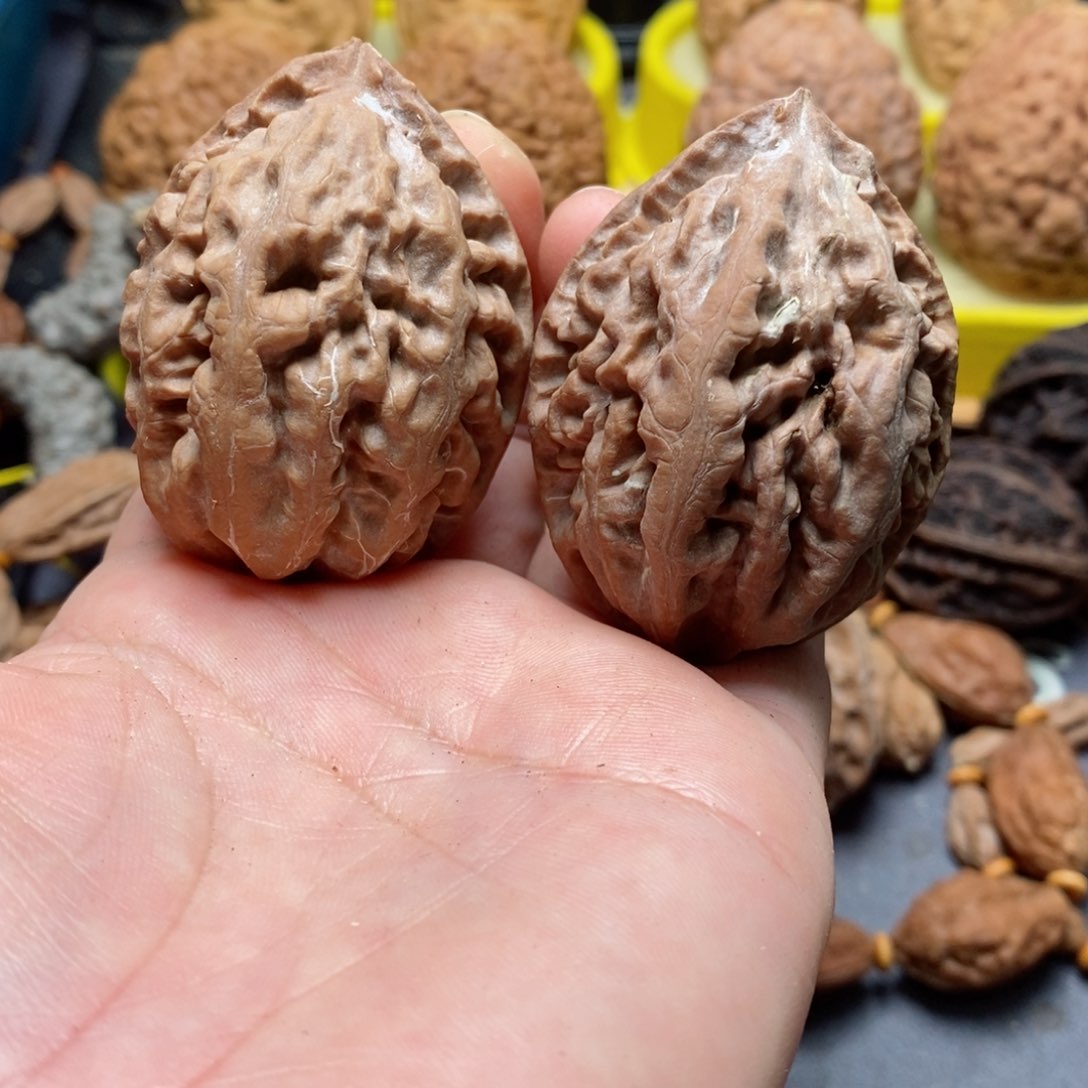 文玩核桃吊坠瑕疵35