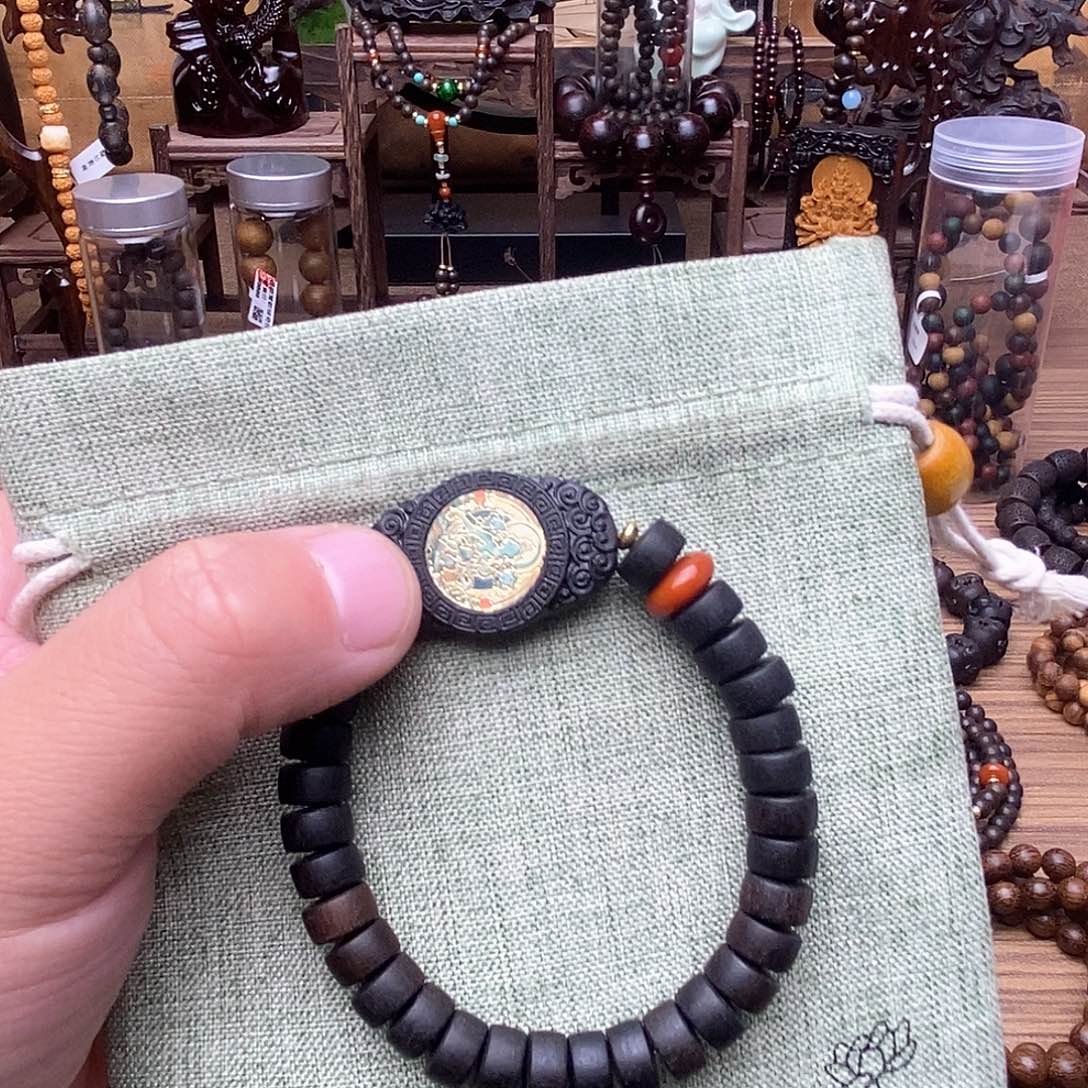 滴血莲花菩提手串