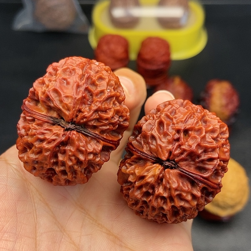 【闪购商品】把件文玩核桃39尺铁绣球