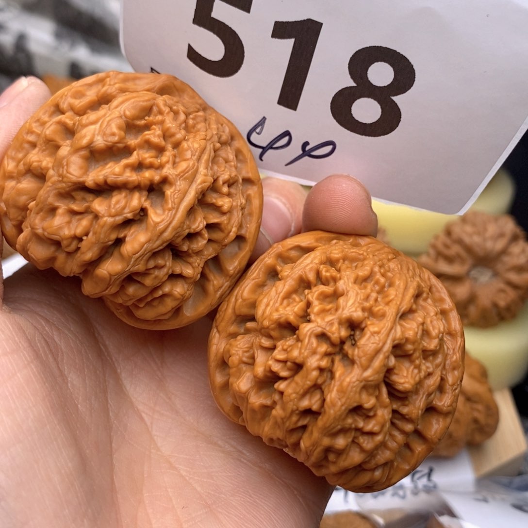 文玩核桃把件518号44粗筋