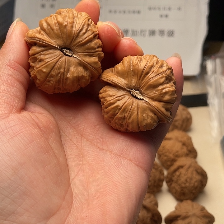 文玩核桃吊坠南瓜墩