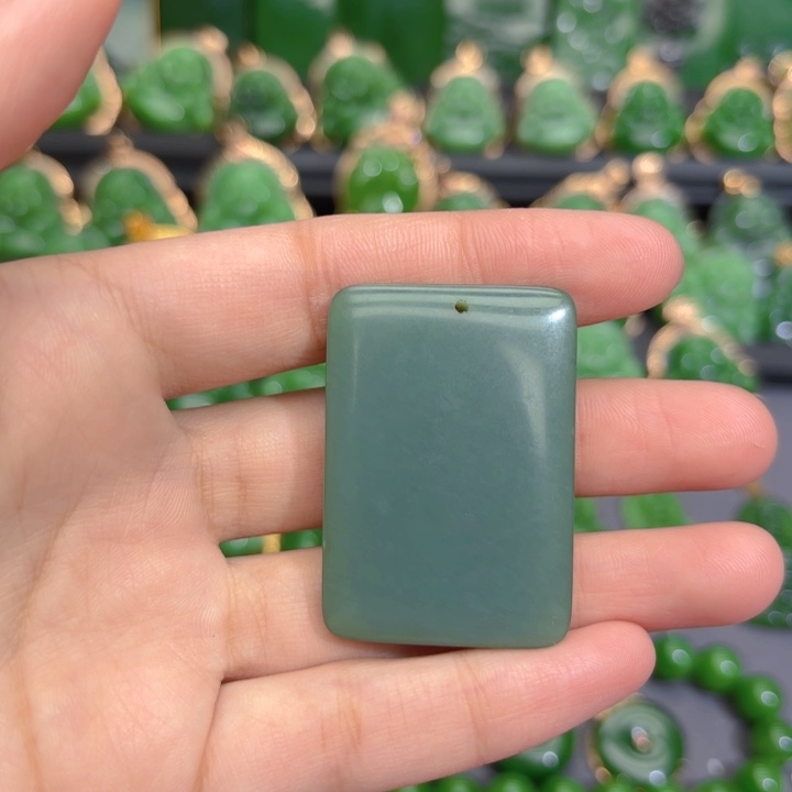 颈饰未镶嵌和田玉（碧玉）编绳