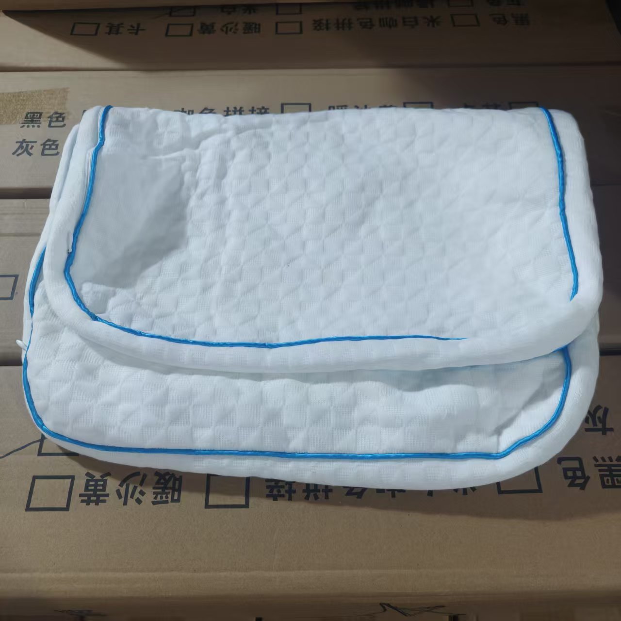 蓝边透气枕套 AB面 发1对 43*60