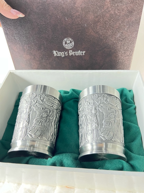 泰国满工浮雕锡制对杯 全新原盒