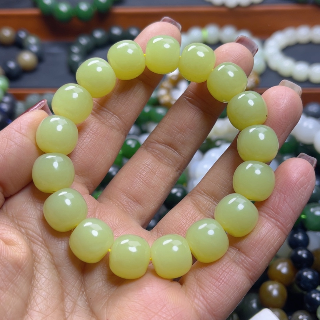 和田玉未镶嵌手链