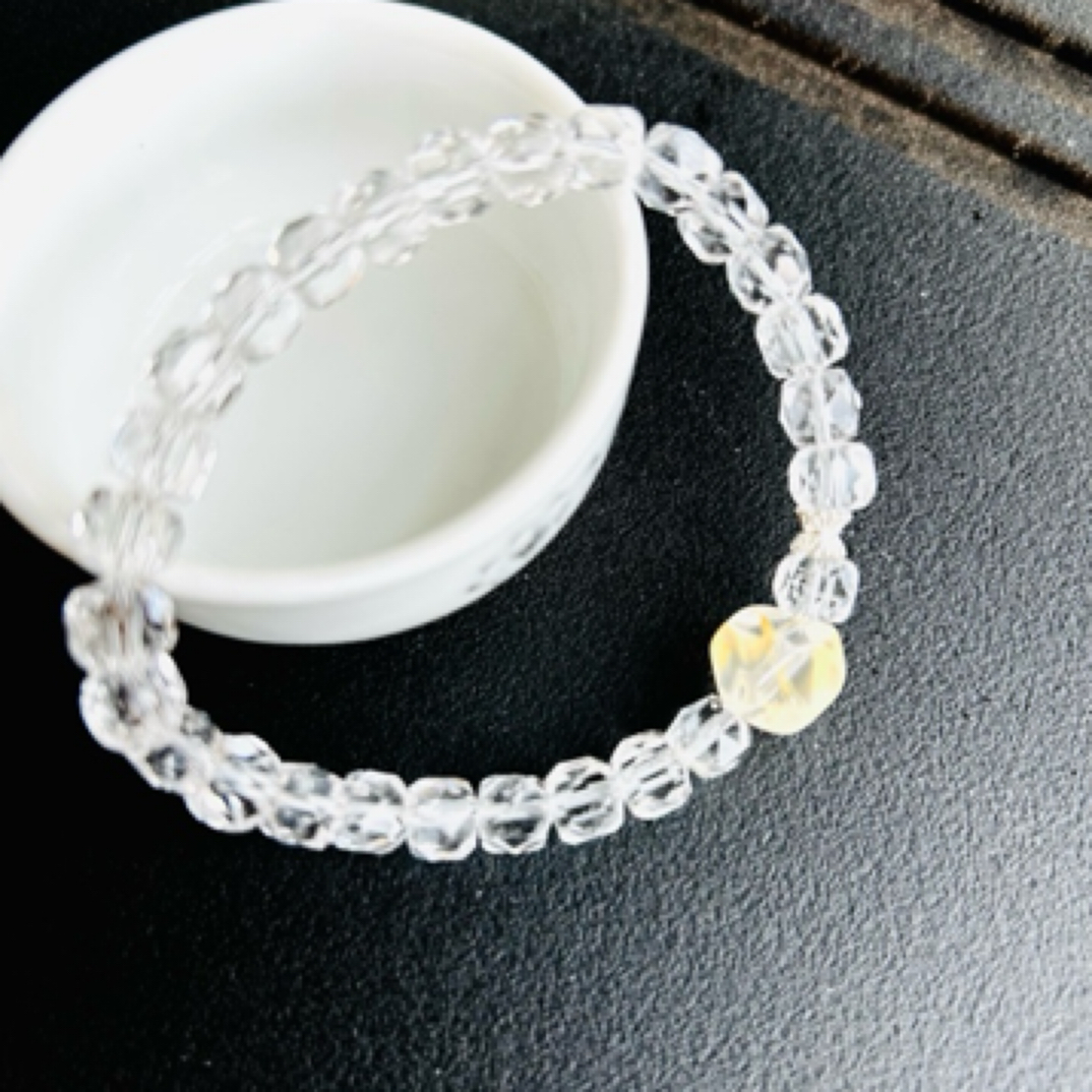 方菱形切割面白水晶手串