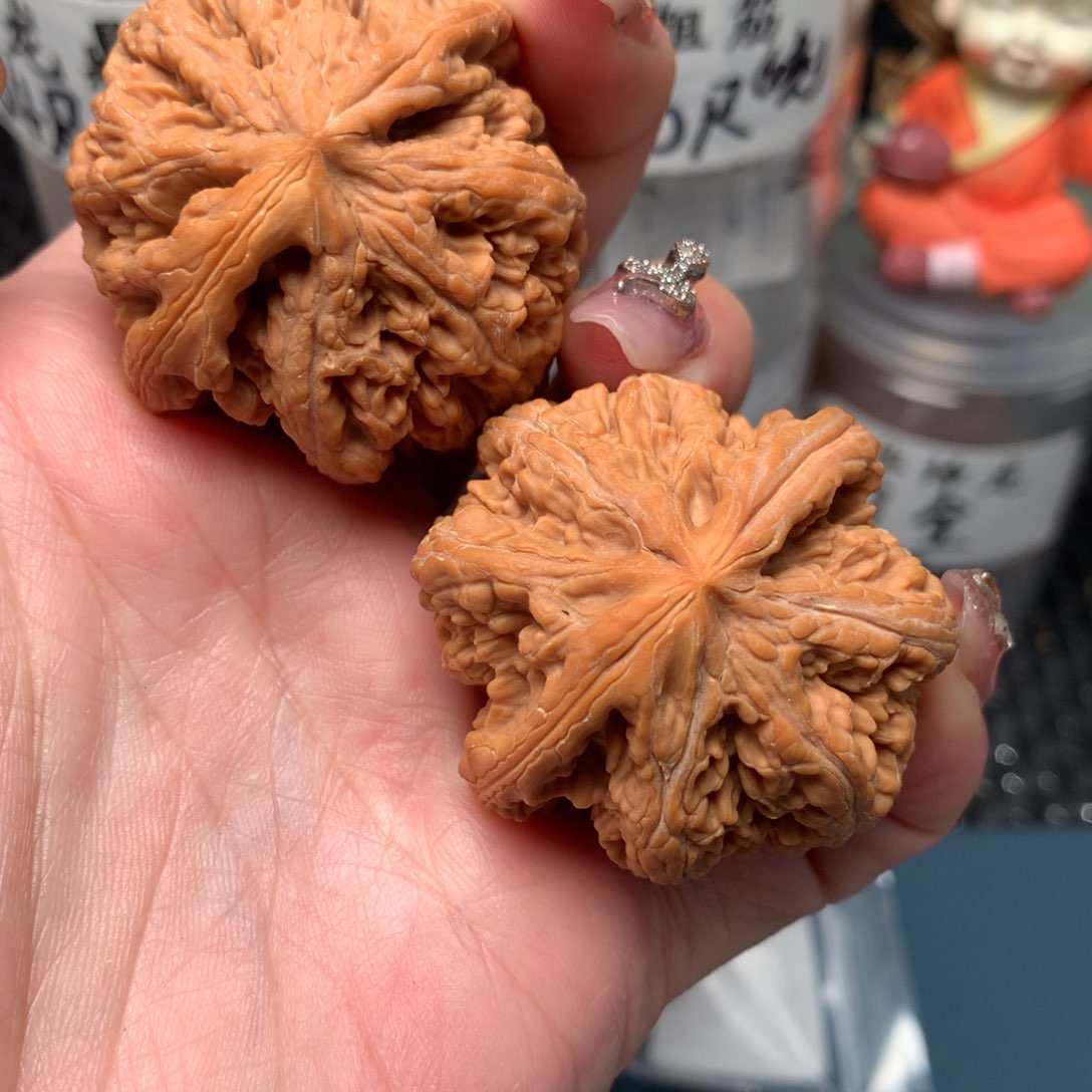 文玩核桃把件北**子42-16770-1