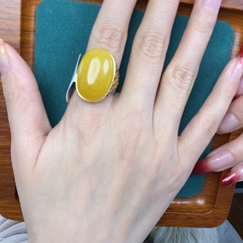 蜜蜡戒指银S925镶嵌戒指