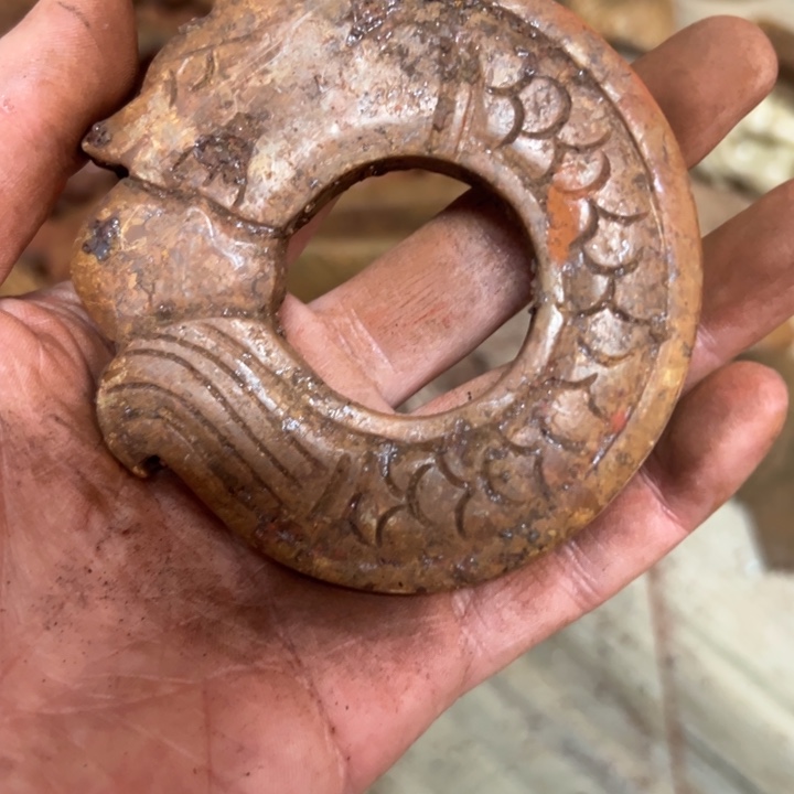 和田玉（黄玉）未镶嵌挂件