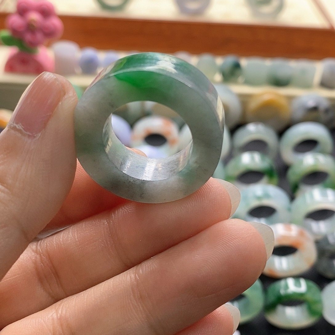 定制翡翠未镶嵌沐****翡翠