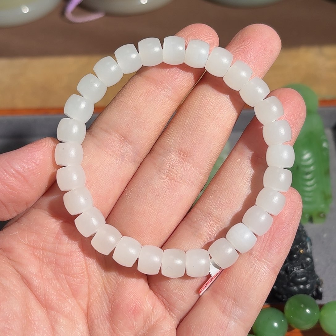 和田玉手串未镶嵌