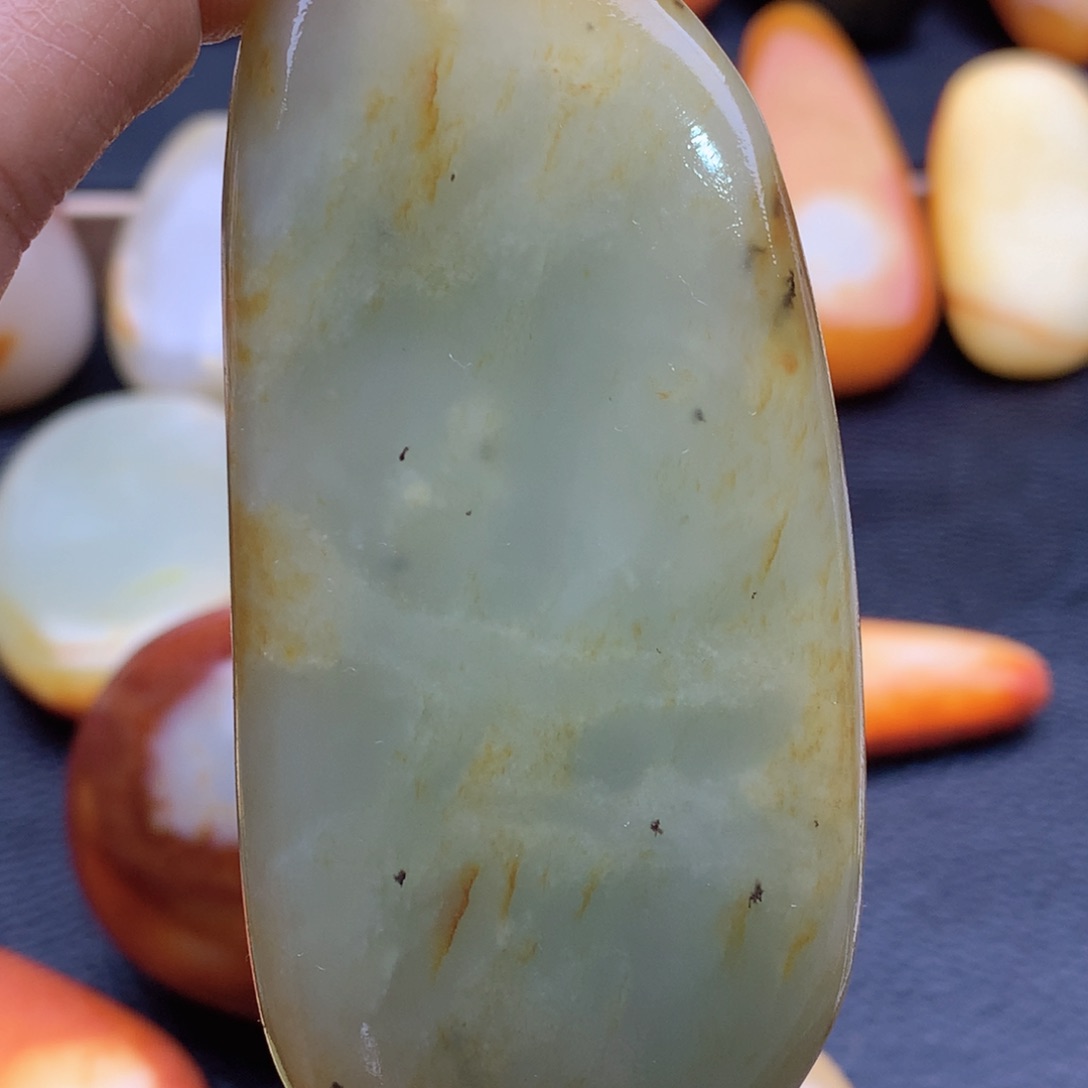 和田玉未镶嵌和田玉