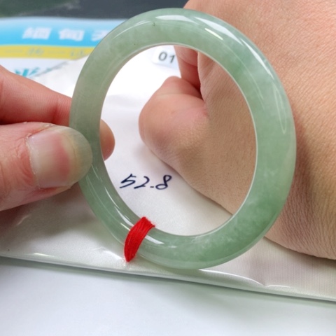 翡翠手镯未镶嵌0115号