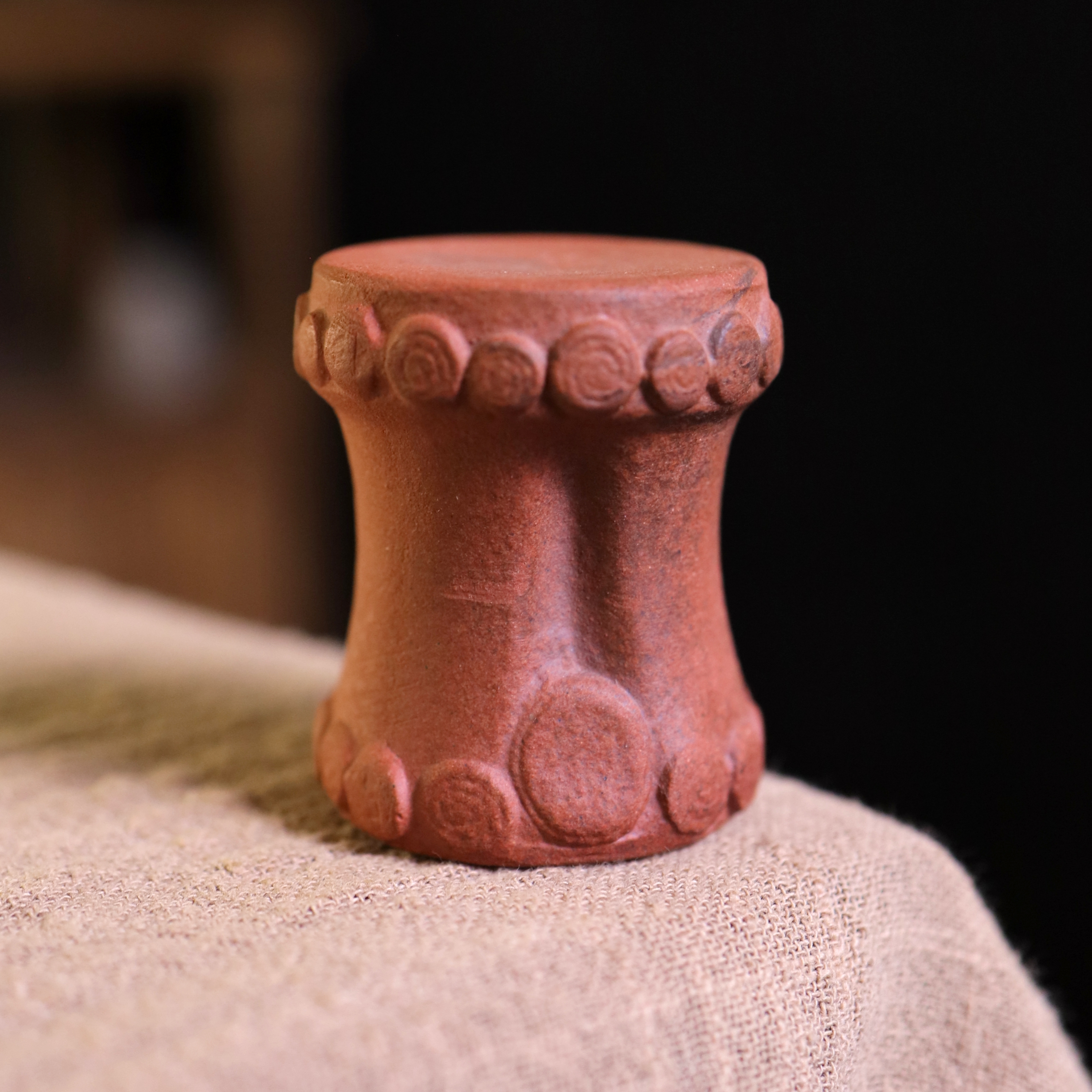 【拿放斋】竹节盖置.3720.陶瓷中式复古办公茶具配件摆件 .SL