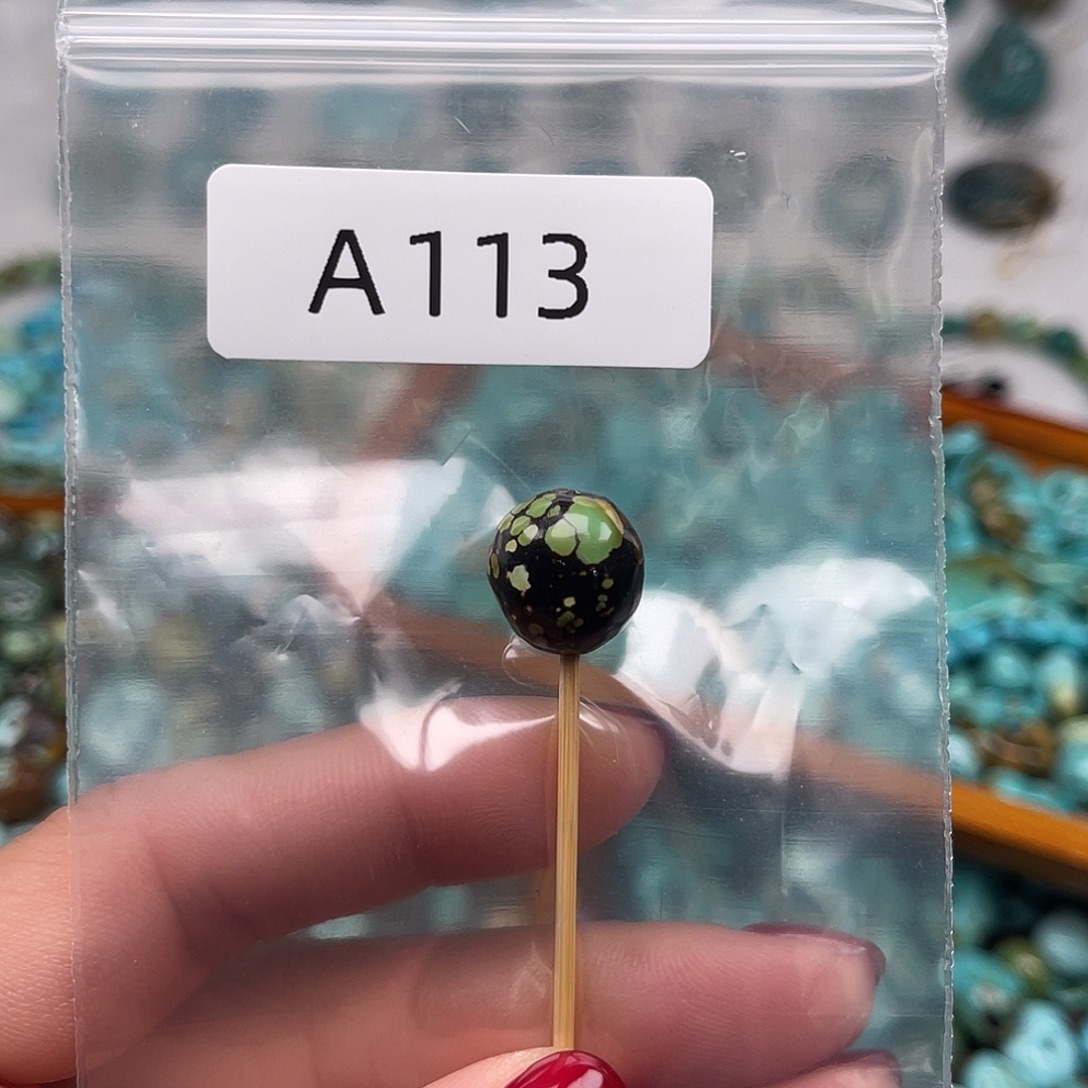 绿松石未镶嵌绿松石珠子