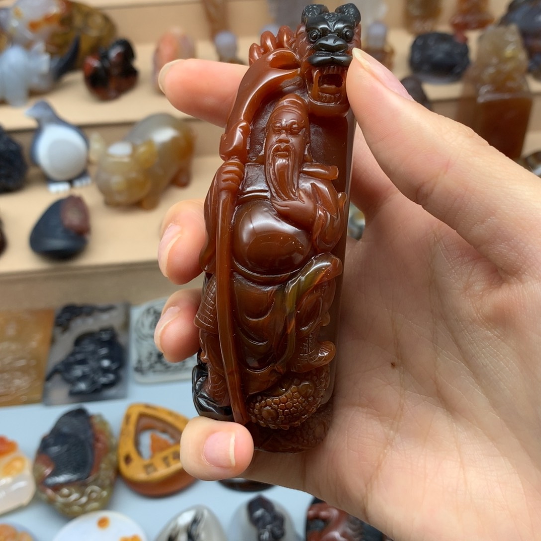 未镶嵌吊坠(赠链)玛瑙/玉髓檀
