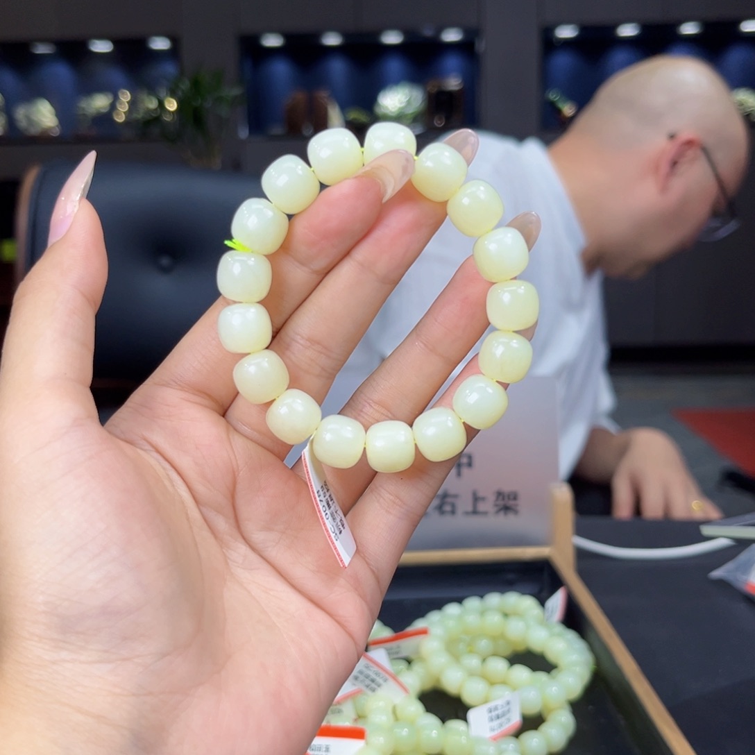 手串未镶嵌和田玉纯天然和田玉新疆若羌黄口k12