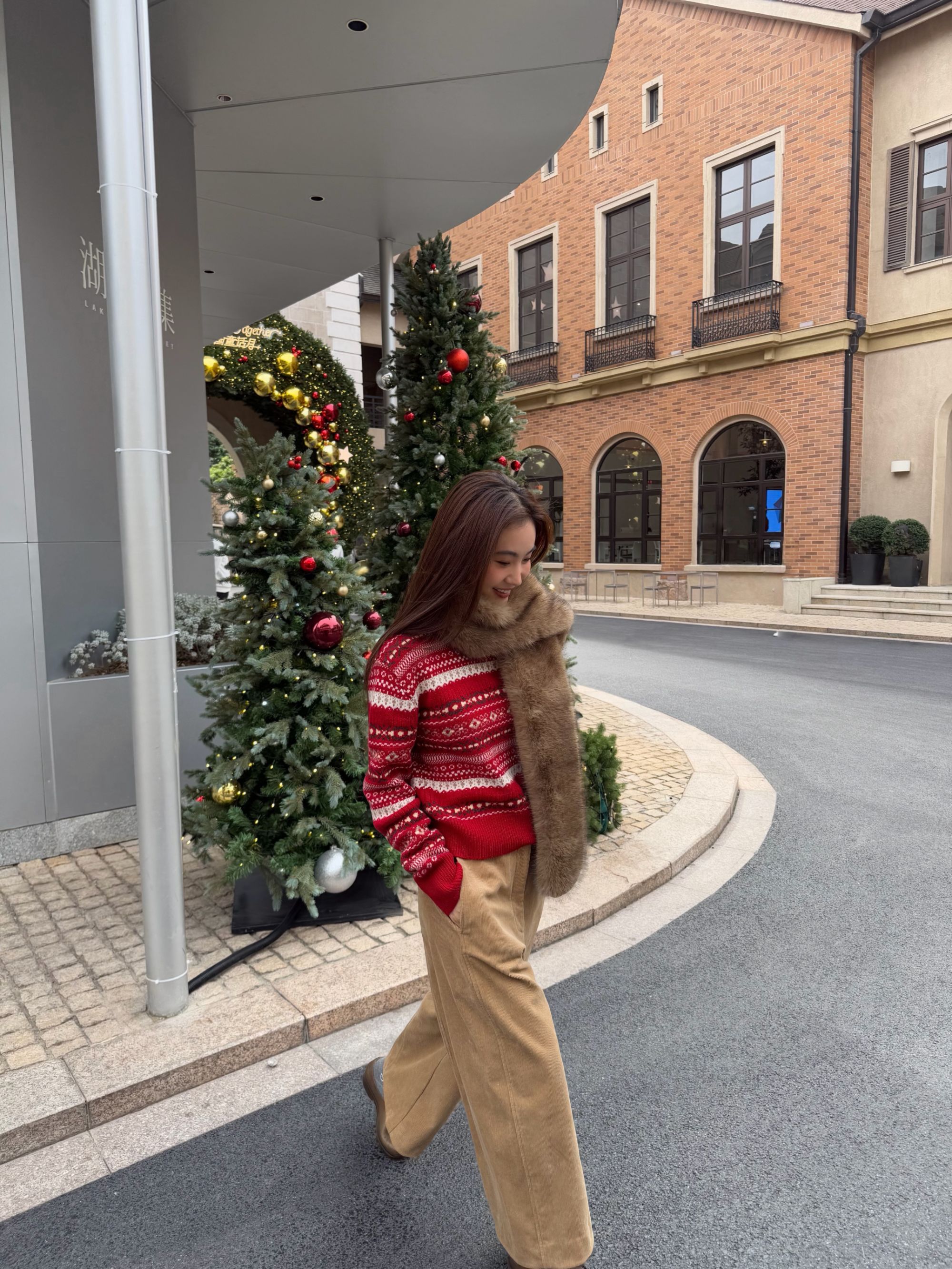 INAIEN“古着热潮”密密绒厚实复古保暖灯芯绒阔腿百搭九分裤Q6555 