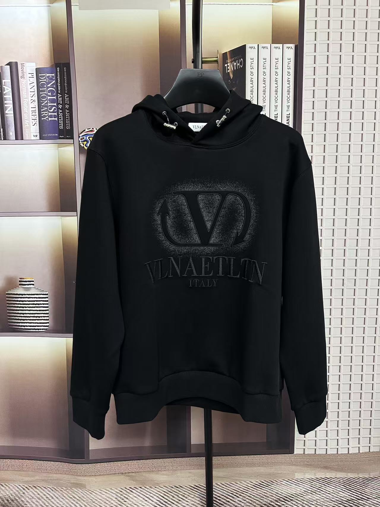 VLNAETLTN 洛提尼 40335 秋冬男士字母印花刺绣百搭长袖连帽卫衣