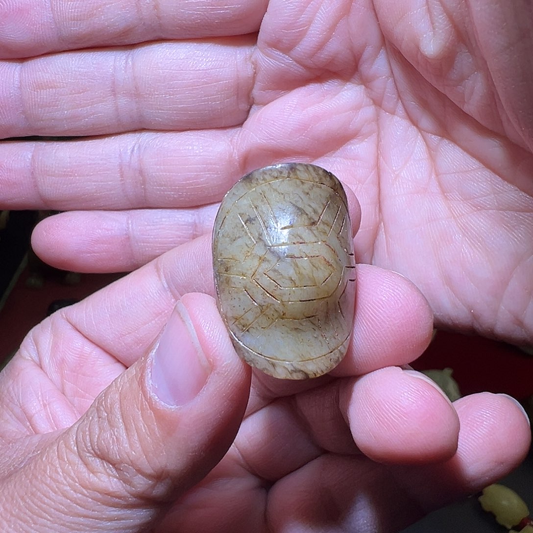 未镶嵌和田玉挂件