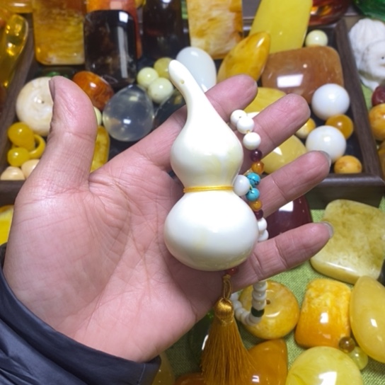 古***人精工白大葫芦一个