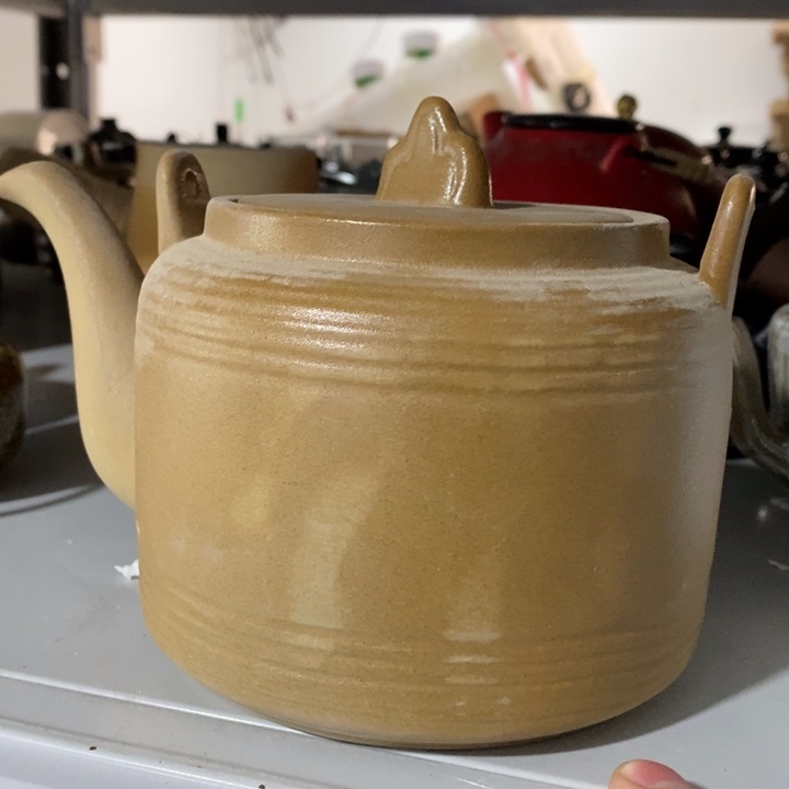 陶瓷艺术品及陶瓷壶