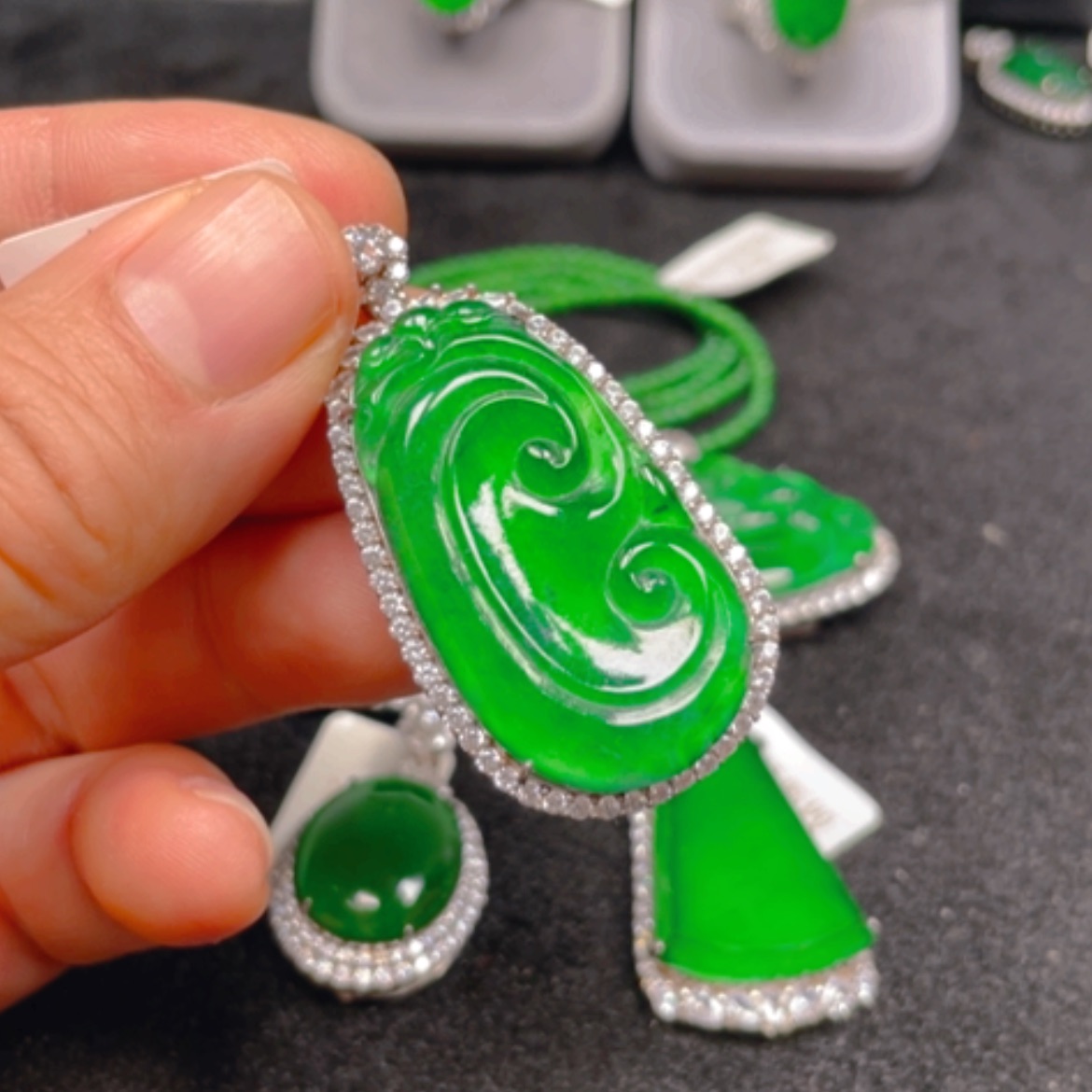 【闪购商品】翡翠颈饰银S925镶嵌吊坠