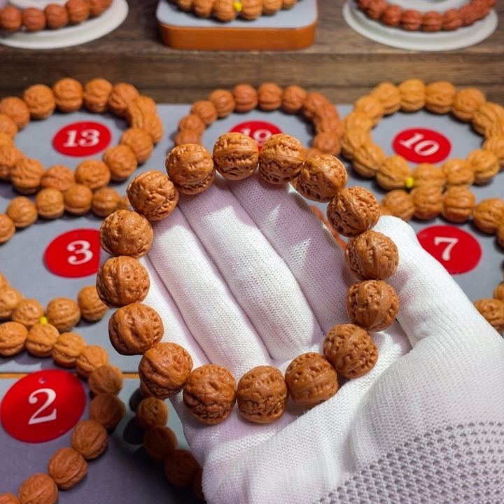 文玩核桃手串龙脊磨盘