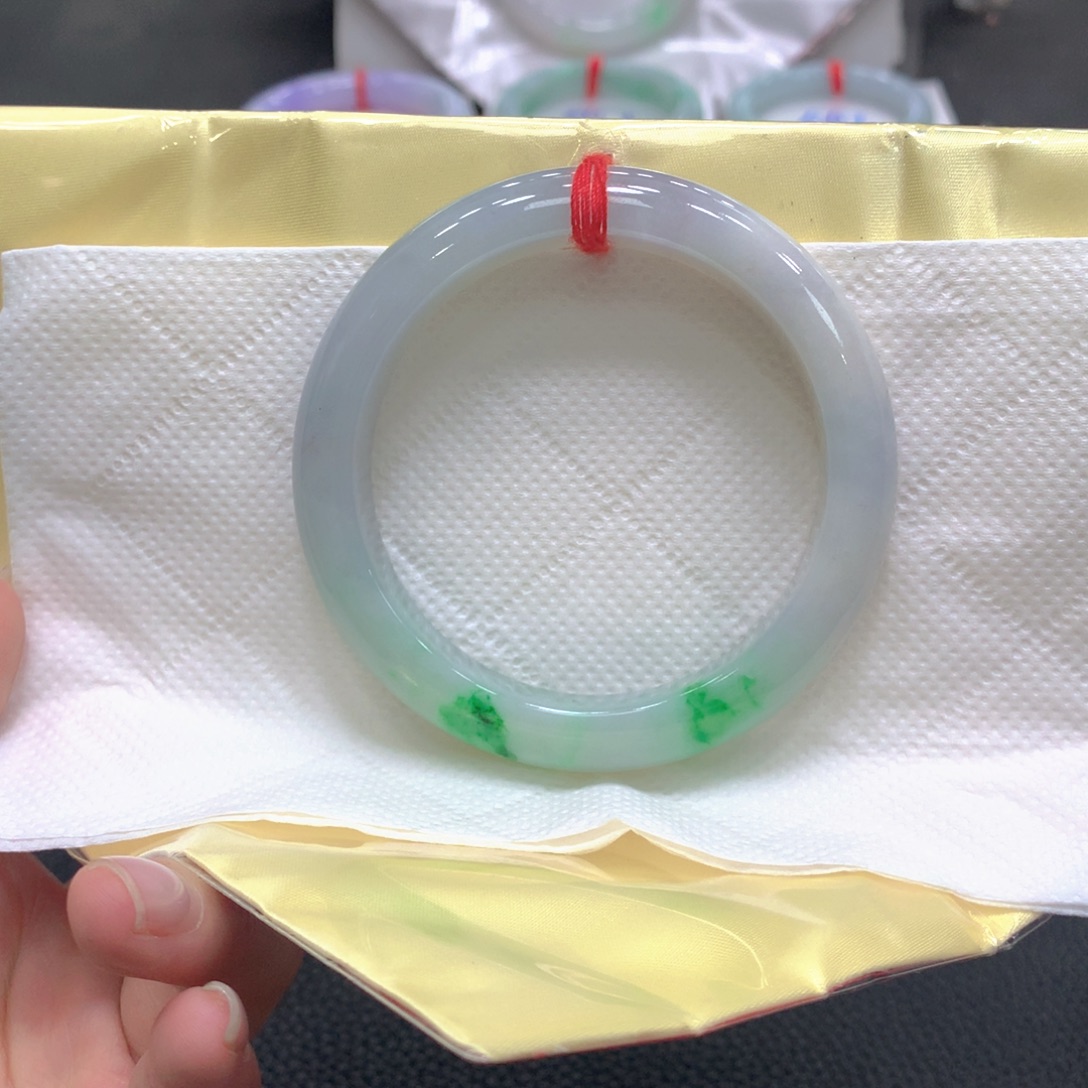 翡翠未镶嵌手镯6号
