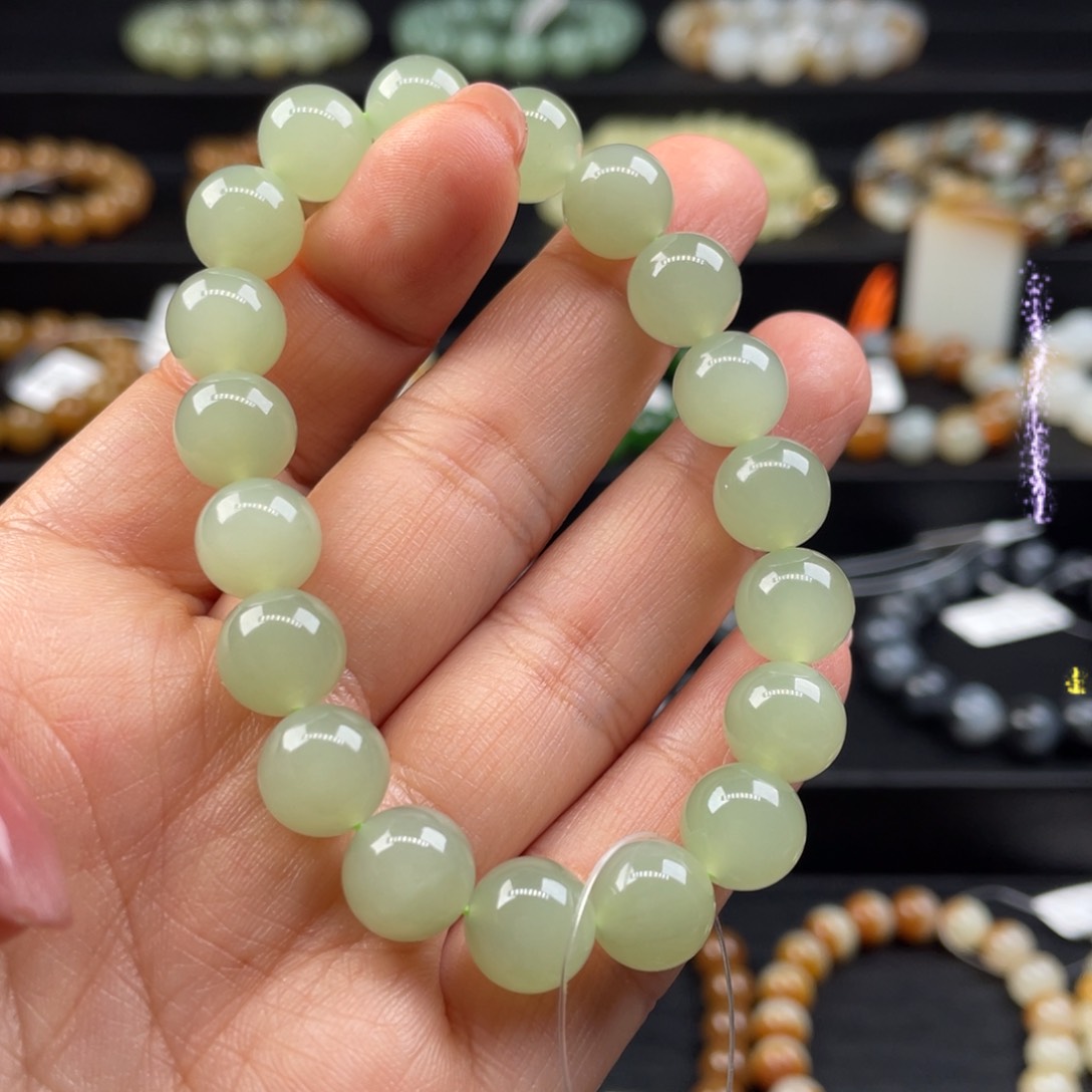 和田玉手串未镶嵌