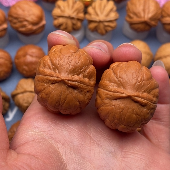 文玩核桃把件水晶方墩